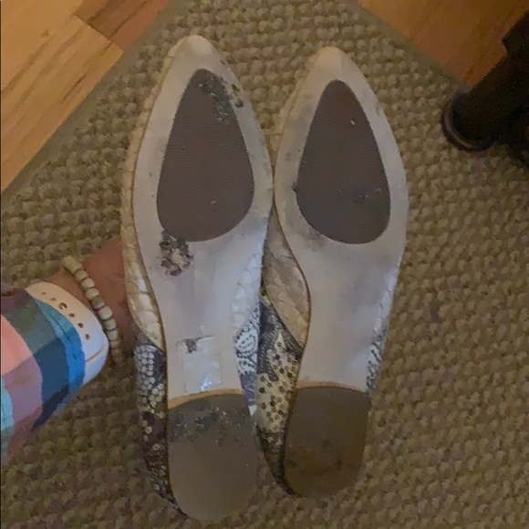 Shoes - Picture 2 of 3